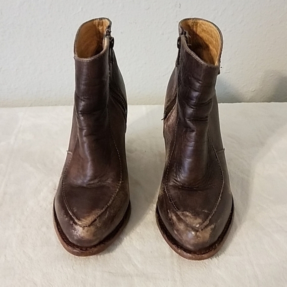 Bedstu Isla Distressed Leather Zip Buckle Bootie 7 - Picture 2 of 7
